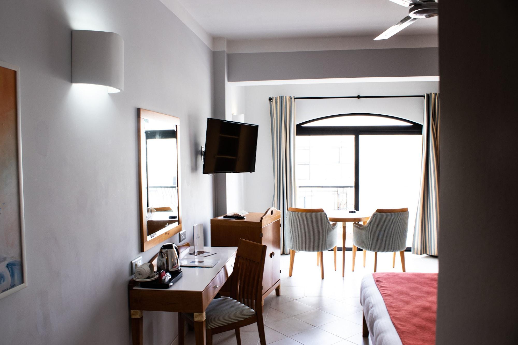Marsalforn Hotel Calypso מראה חיצוני תמונה