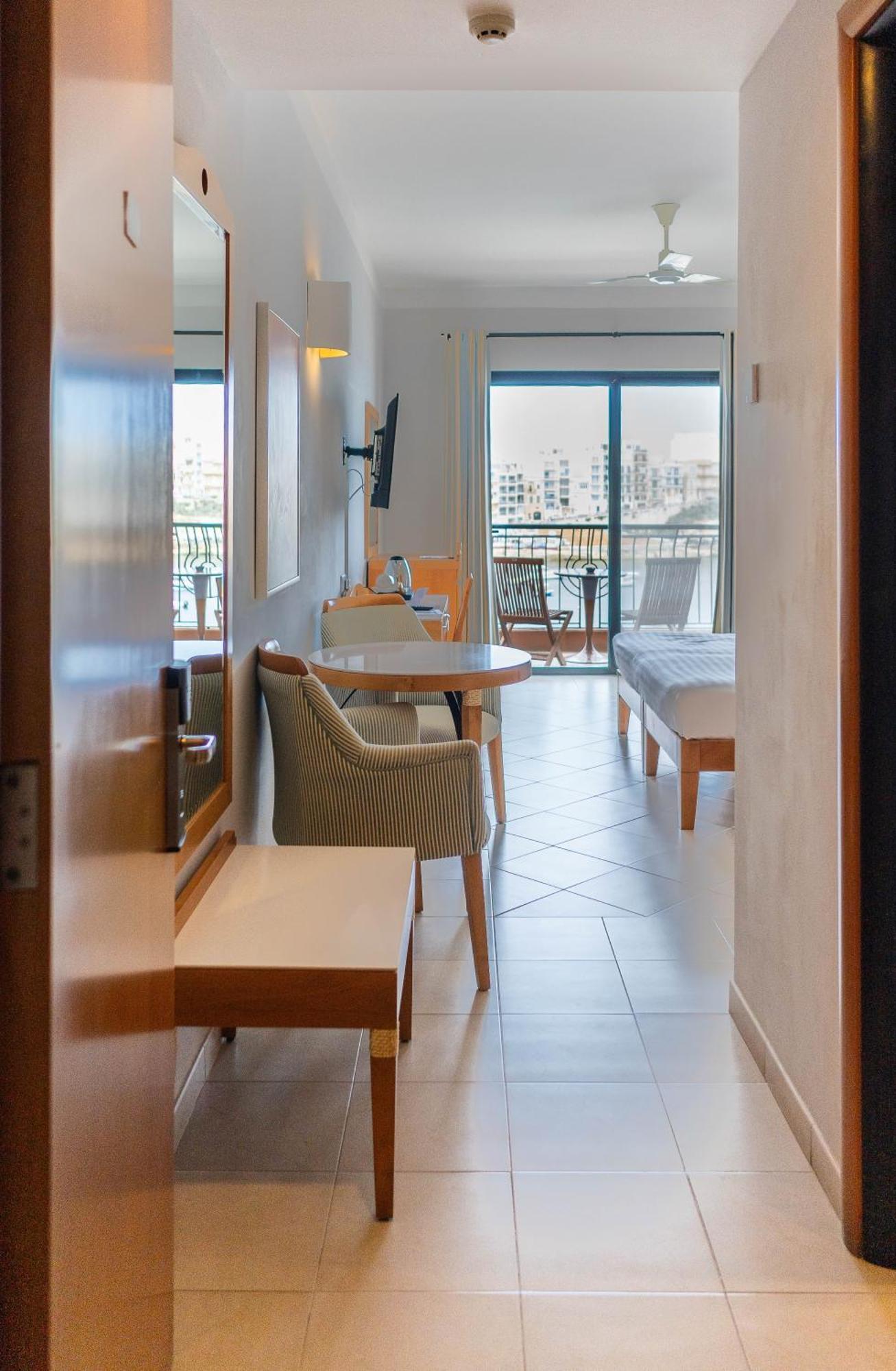 Marsalforn Hotel Calypso מראה חיצוני תמונה